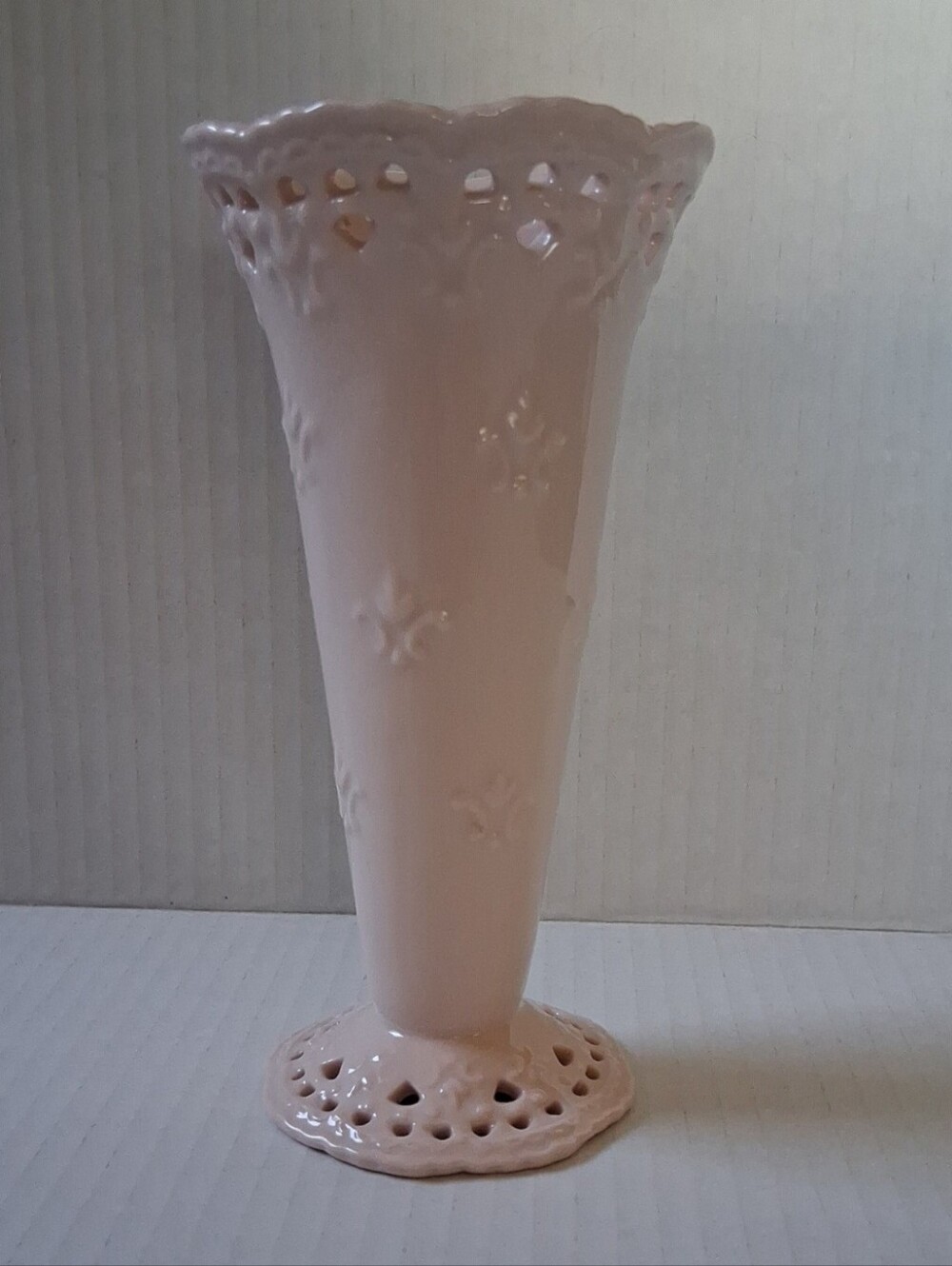 Skye McGhie Blush Pink Cream Porcelain Lace Accent Flutted Bud Vase